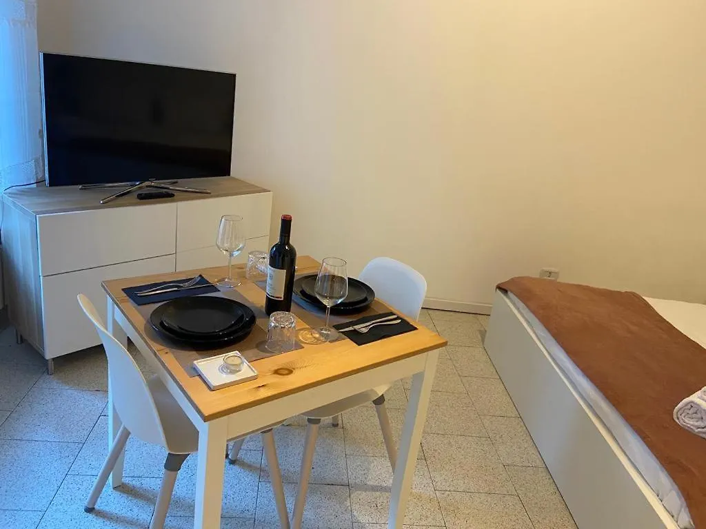 Navigli's Studio Appartamento Milano Italia